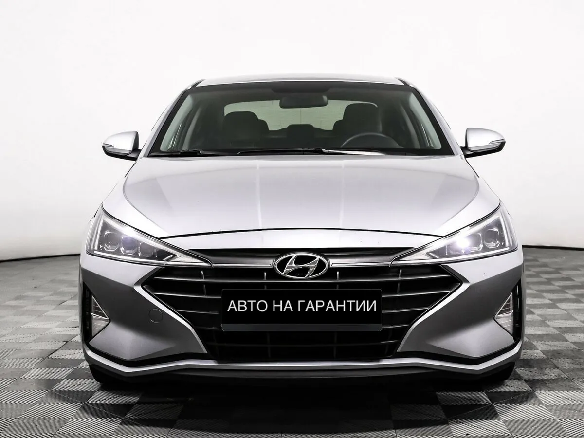 Hyundai Elantra VI (AD) Рестайлинг · Base — фото 2