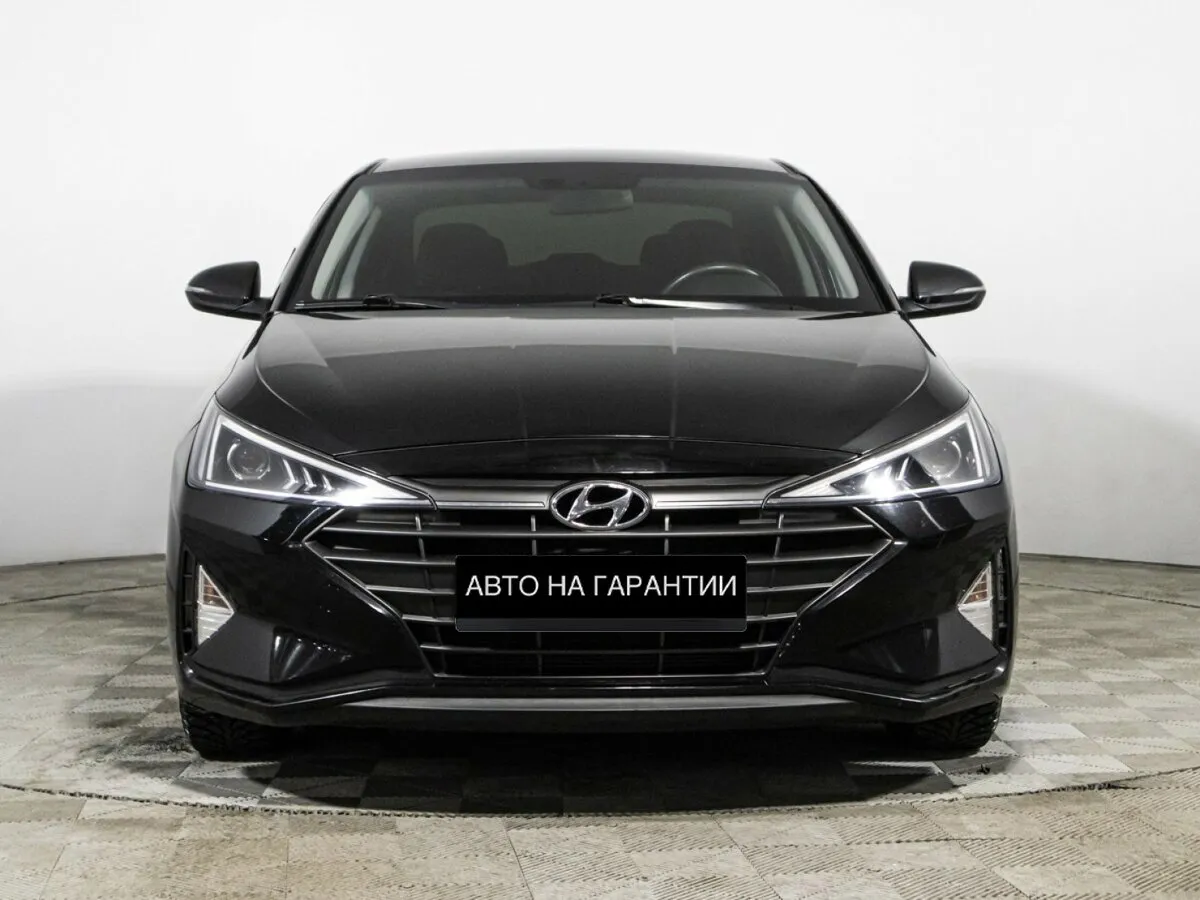 Hyundai Elantra VI (AD) Рестайлинг · Base — фото 2