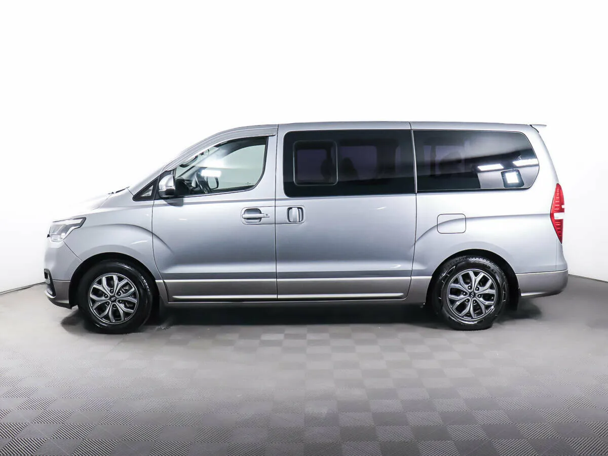 Hyundai Grand Starex I Рестайлинг 2 — фото 3
