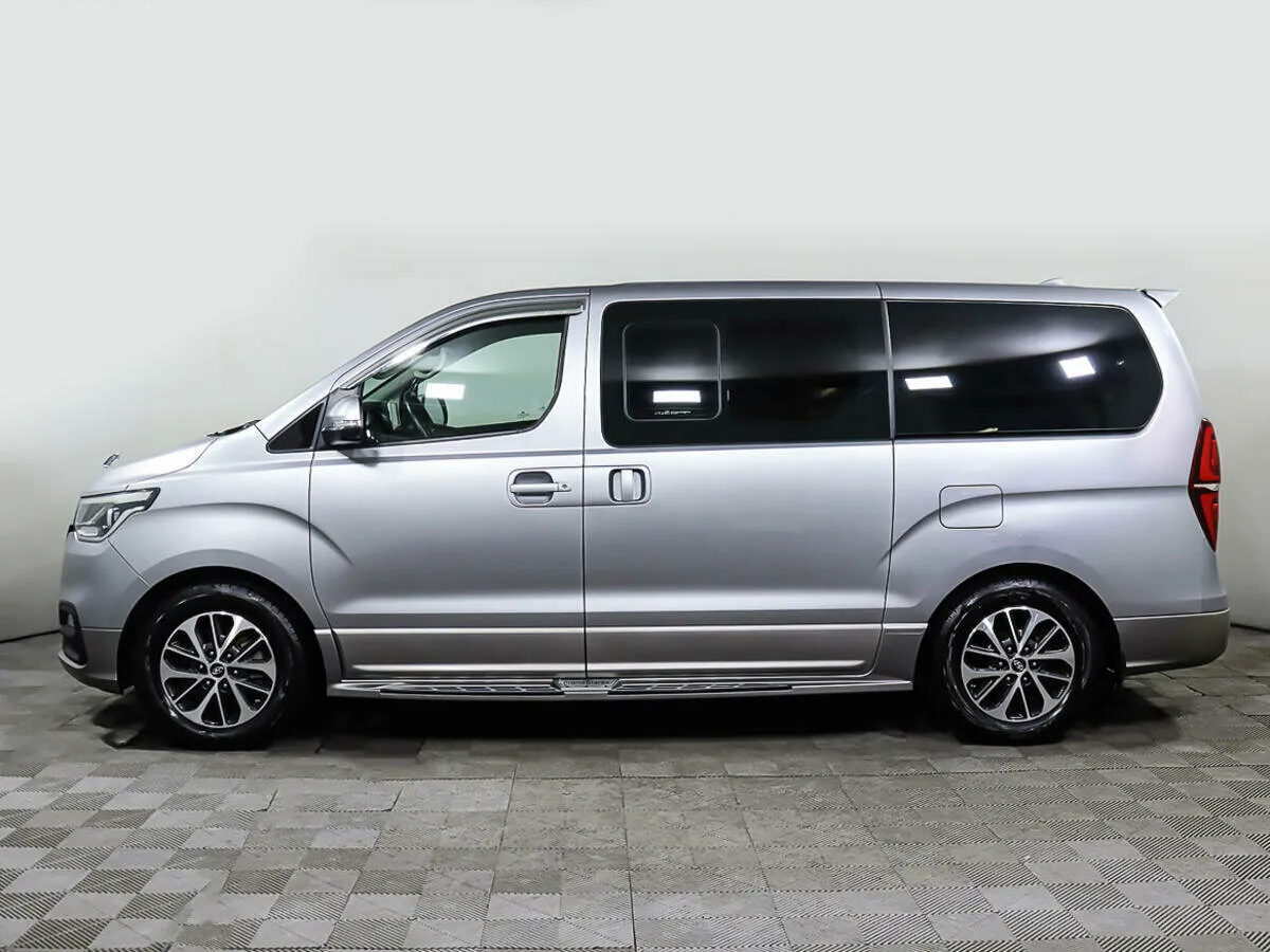 Hyundai Grand Starex I Рестайлинг 2 — фото 3