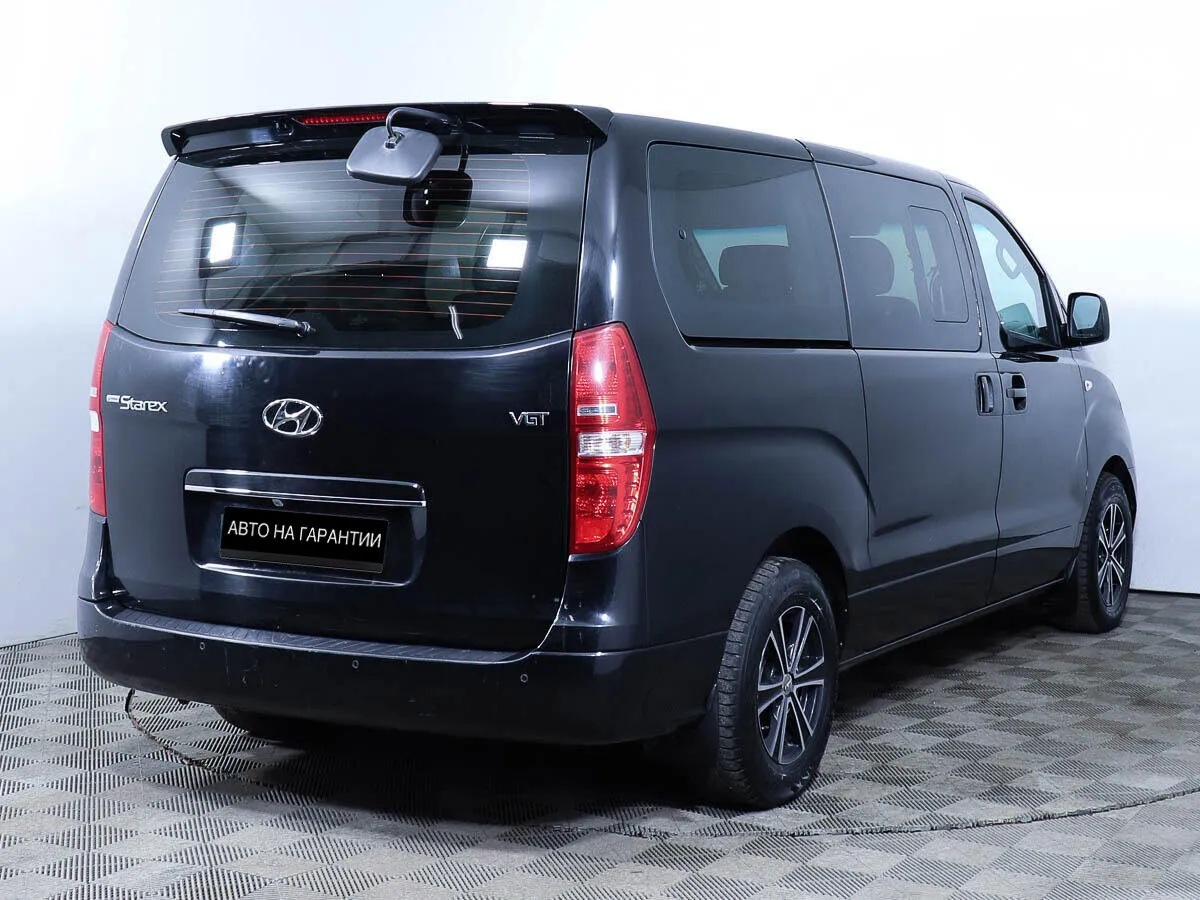 Hyundai Grand Starex I Рестайлинг — фото 3