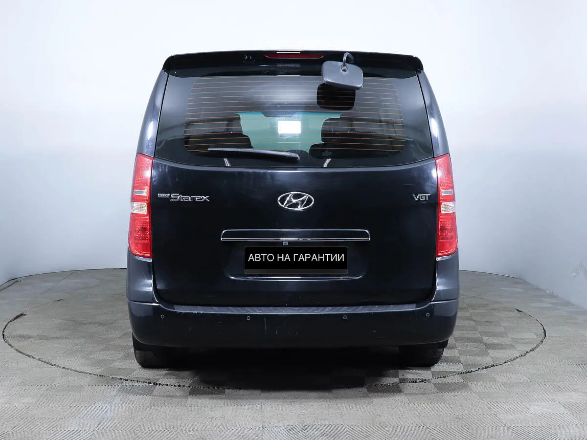 Hyundai Grand Starex I Рестайлинг — фото 4