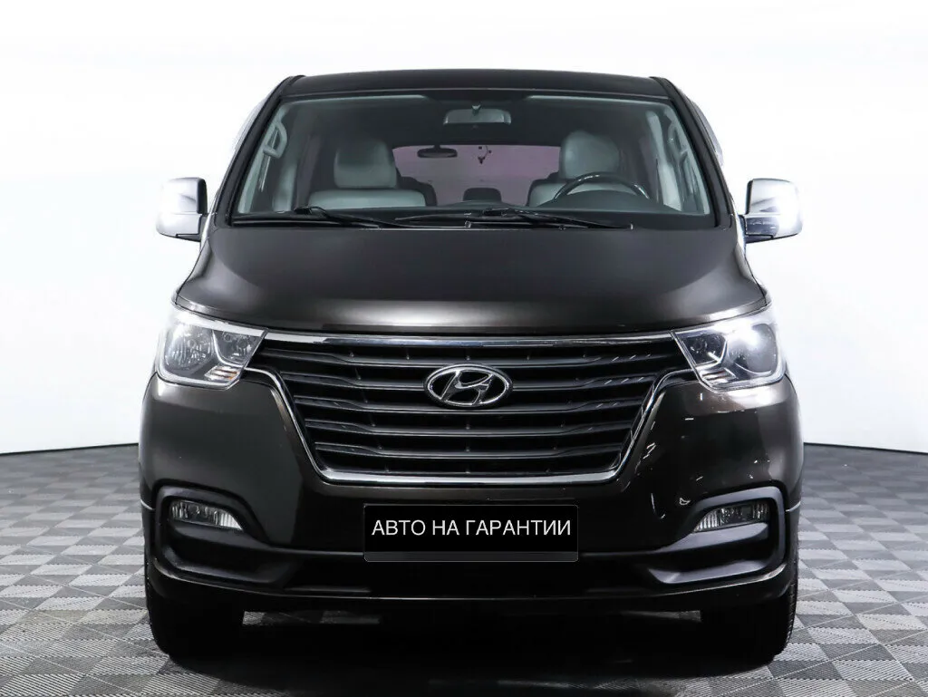 Hyundai Grand Starex I Рестайлинг — фото 2