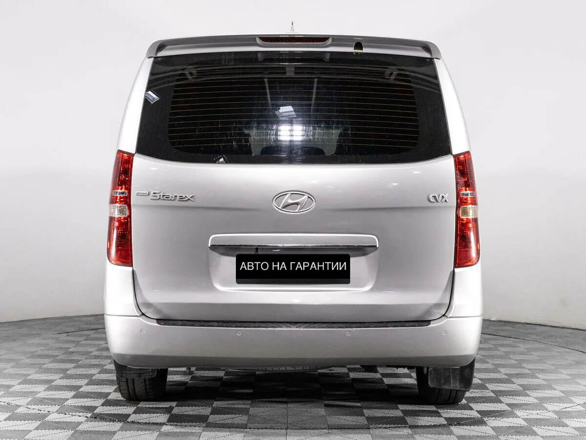Hyundai Grand Starex I — фото 4