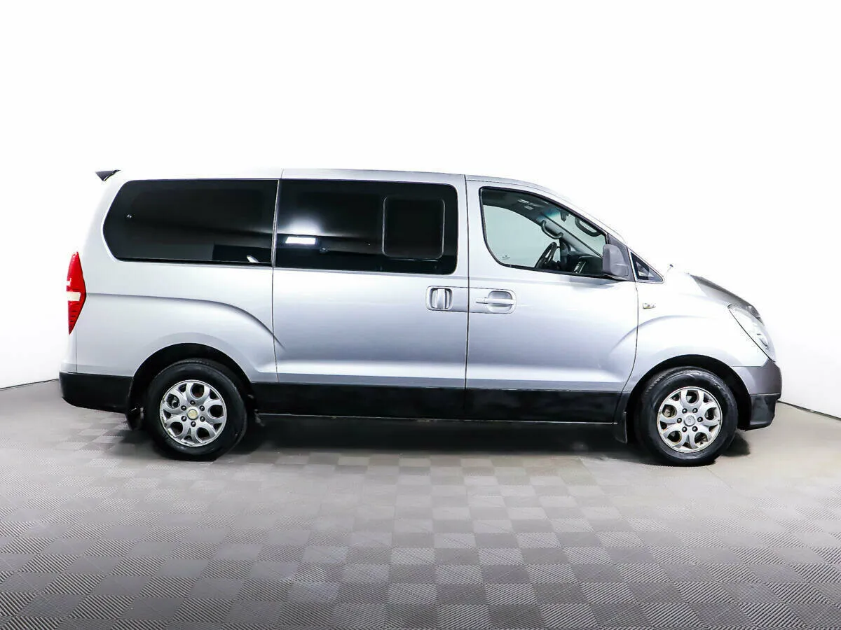 Hyundai Grand Starex I — фото 4