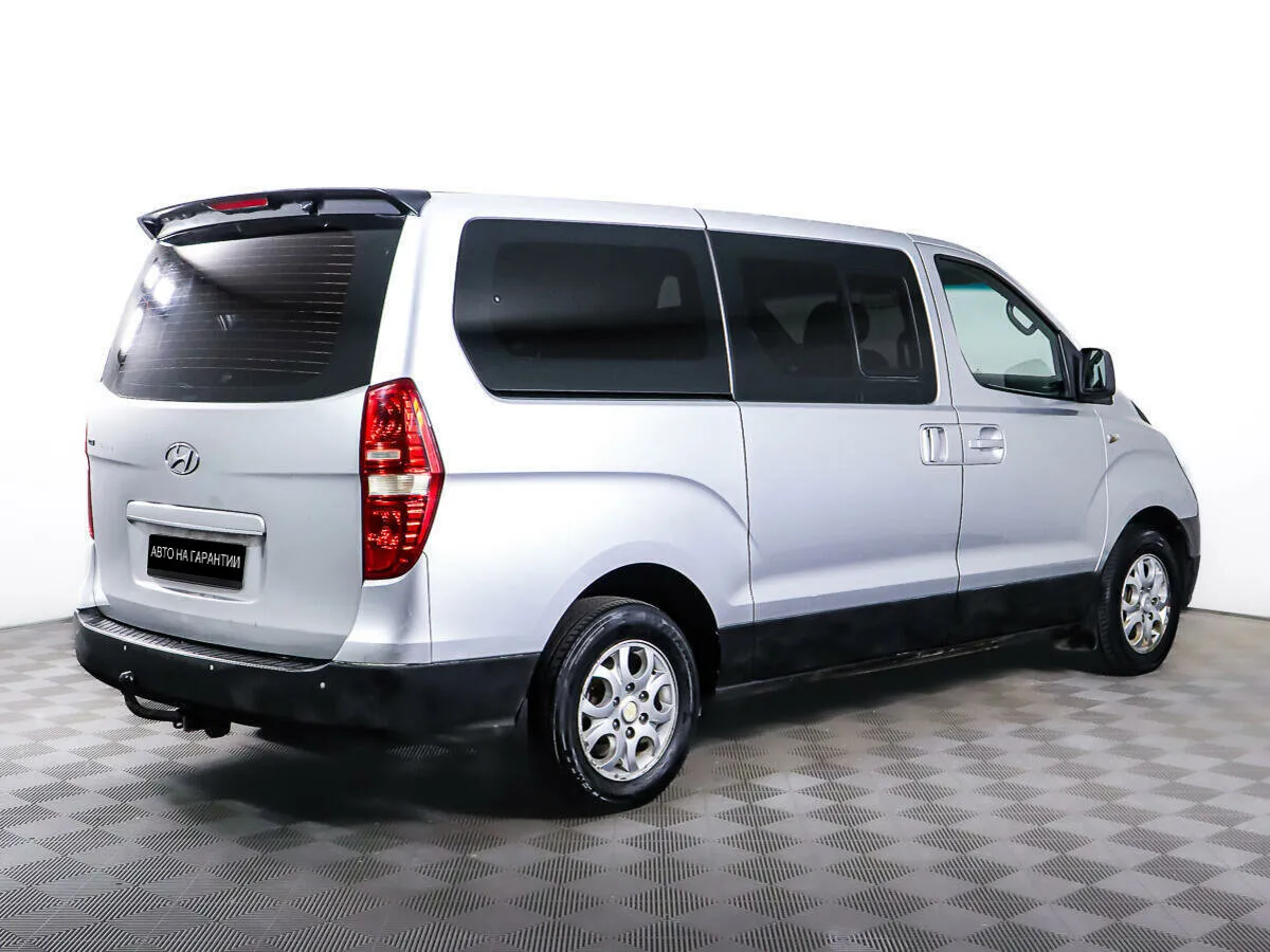 Hyundai Grand Starex I — фото 5
