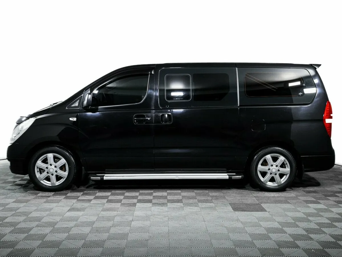 Hyundai Grand Starex I — фото 3