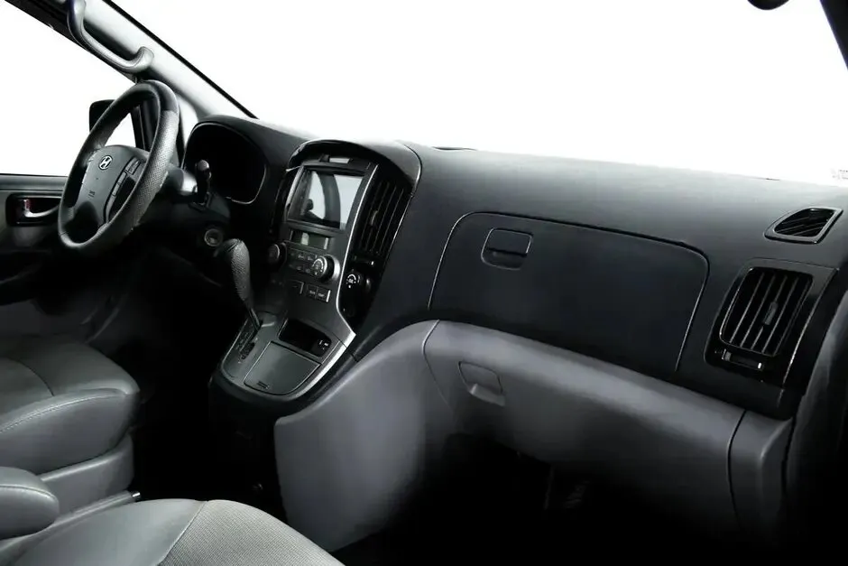 Hyundai Grand Starex I — фото 5