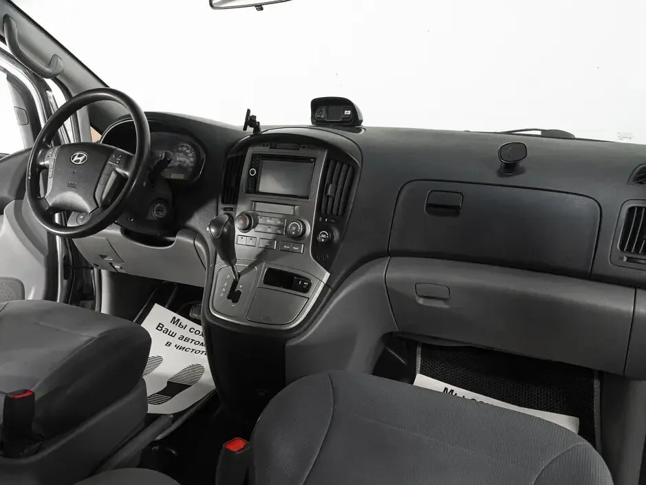 Hyundai Grand Starex I — фото 5