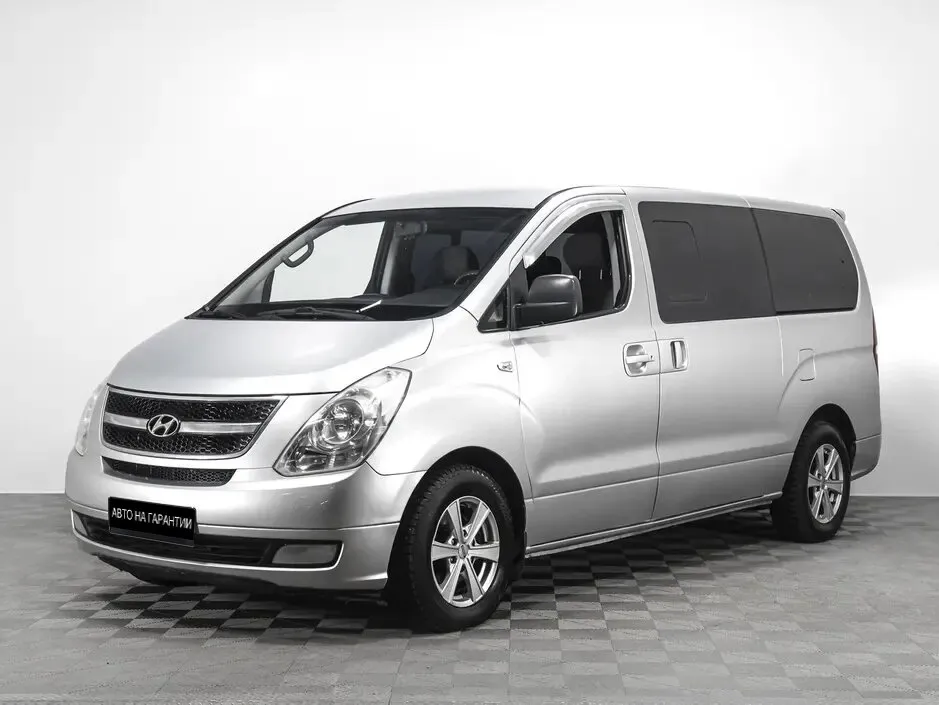 Hyundai Grand Starex I