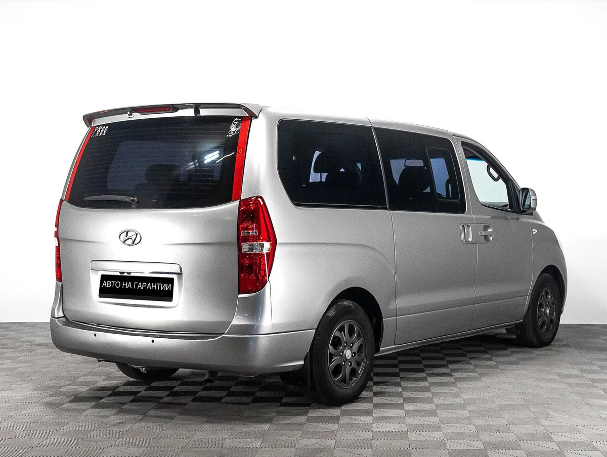 Hyundai Grand Starex I — фото 4