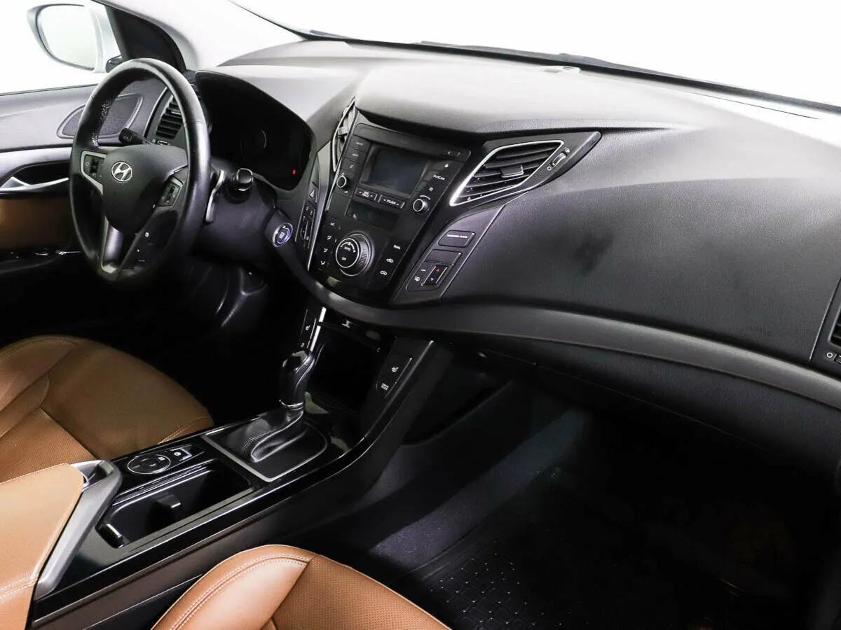 Hyundai i40 I Рестайлинг · Comfort — фото 5