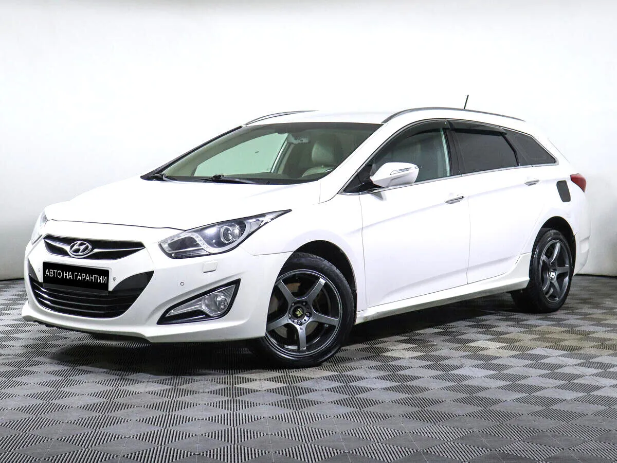 Hyundai i40 I · Advance