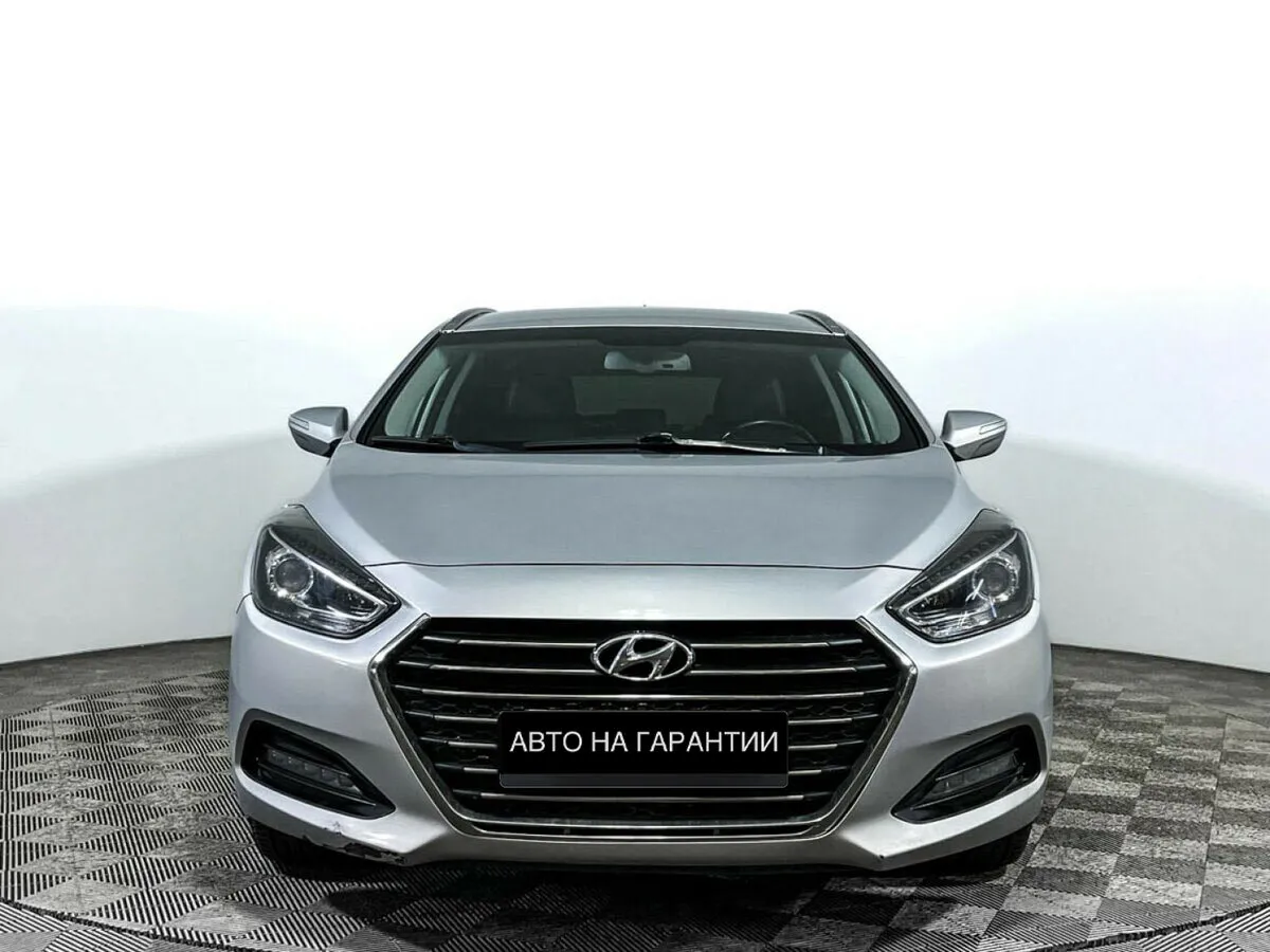 Hyundai i40 I Рестайлинг · Comfort — фото 2