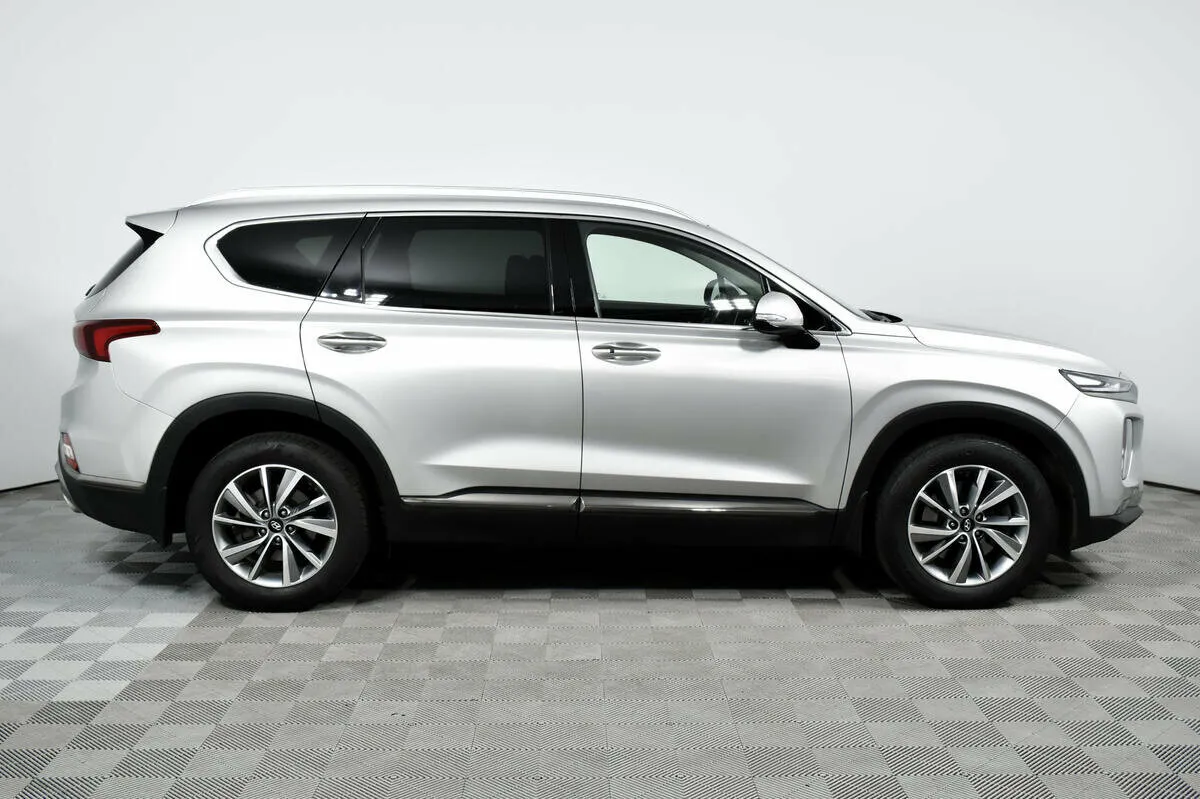 Hyundai Santa Fe IV · Family — фото 4