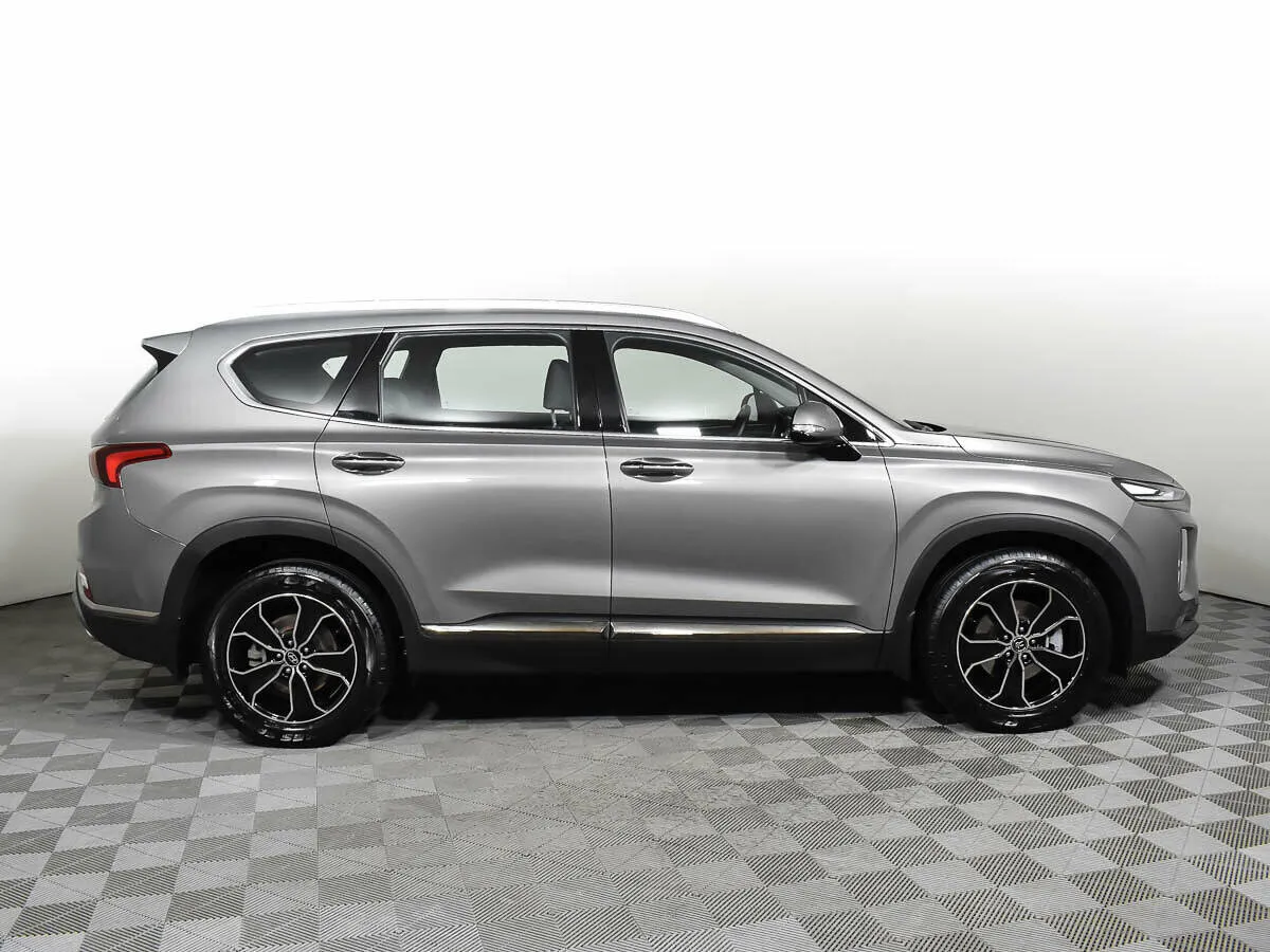 Hyundai Santa Fe IV · Family — фото 4