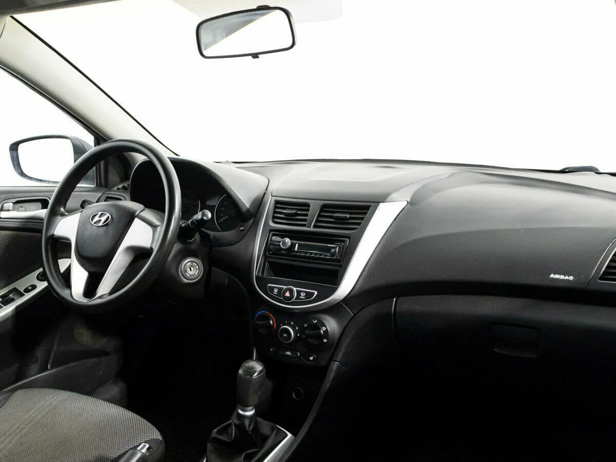 Hyundai Solaris I · Optima — фото 5