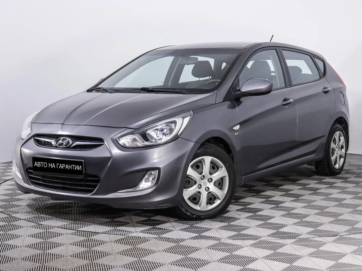 Hyundai Solaris I · Style