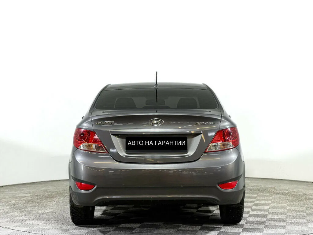 Hyundai Solaris I · Optima — фото 4