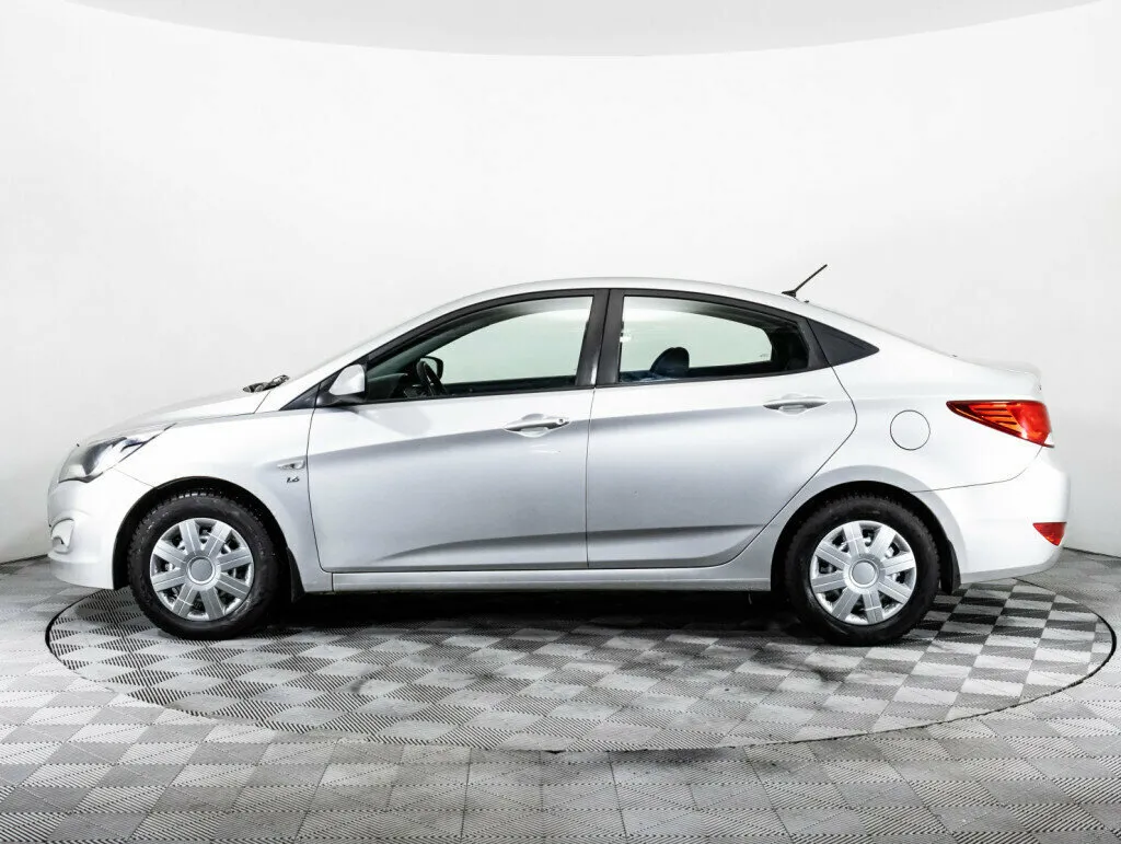 Hyundai Solaris I Рестайлинг · Active — фото 3