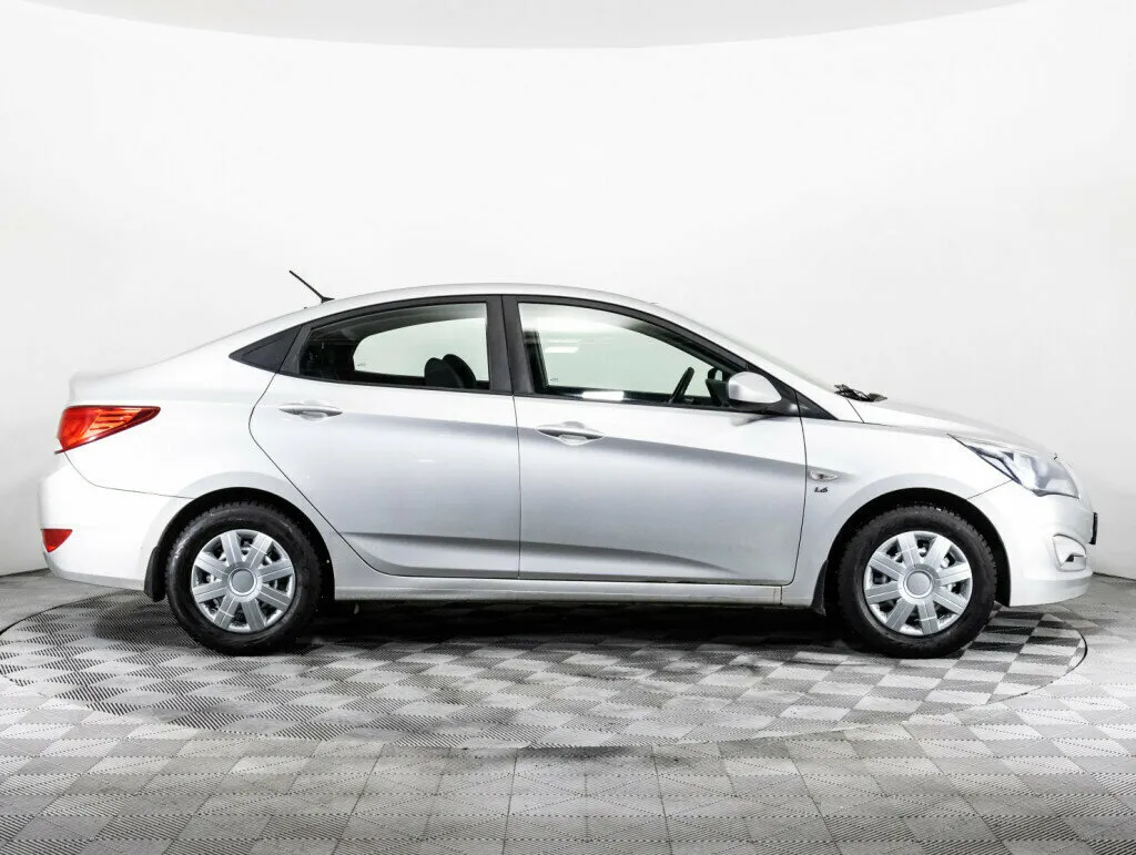 Hyundai Solaris I Рестайлинг · Active — фото 4