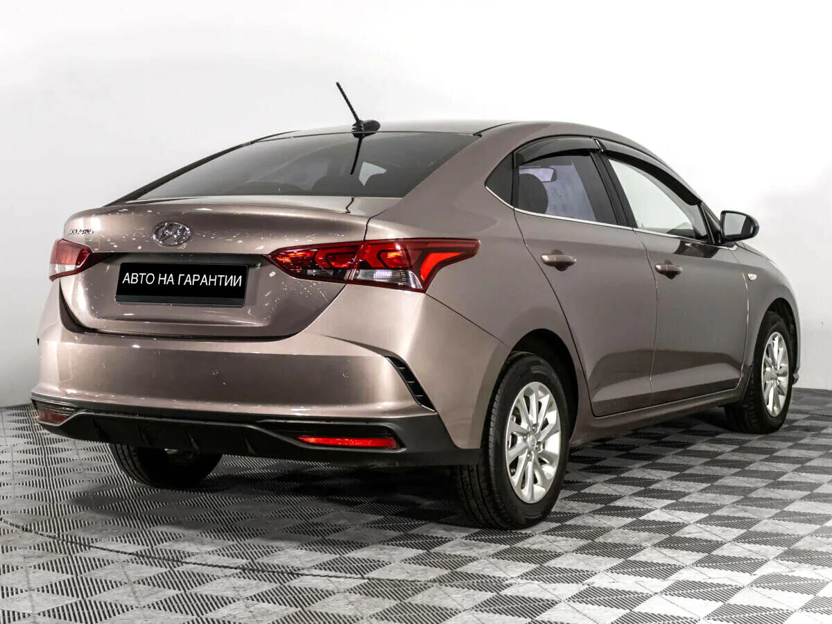 Hyundai Solaris II Рестайлинг · Elegance — фото 3