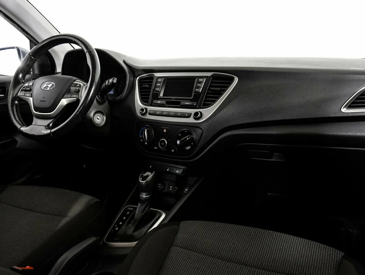 Hyundai Solaris II · Active Fleet — фото 5
