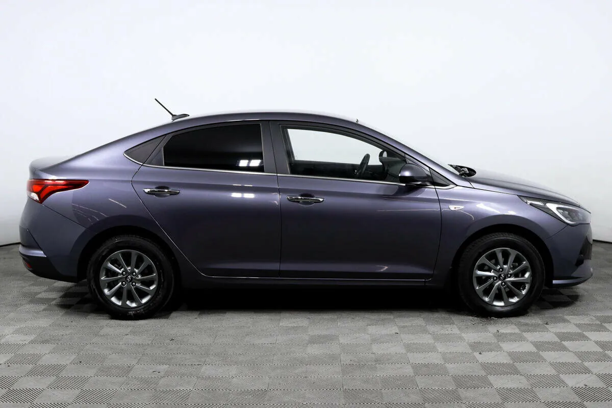Hyundai Solaris II Рестайлинг · Elegance — фото 4