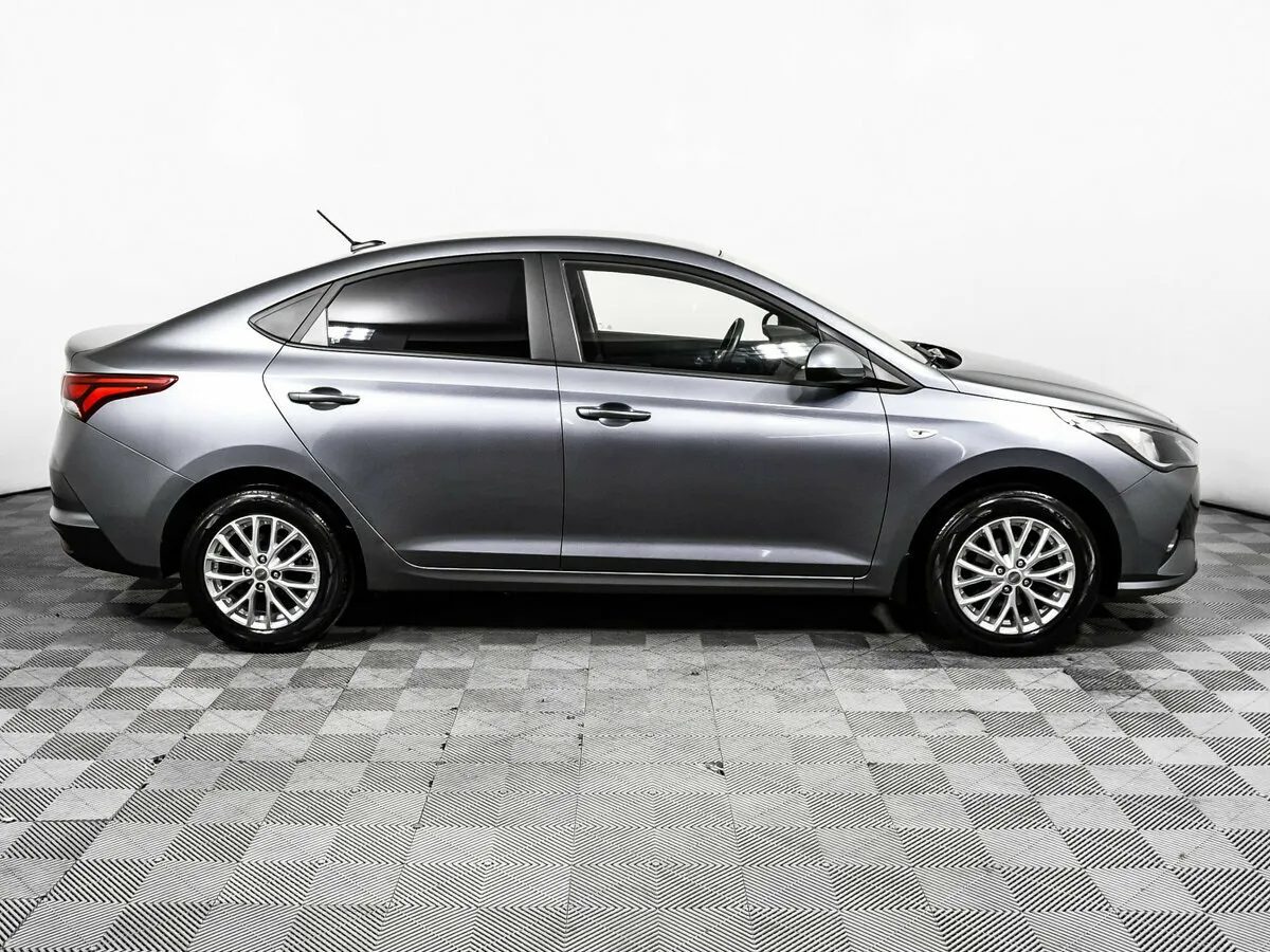 Hyundai Solaris II Рестайлинг · Elegance — фото 4