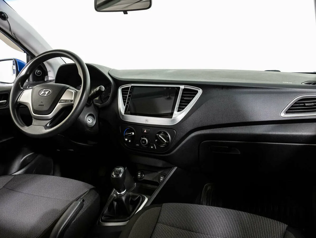 Hyundai Solaris II · Active Fleet — фото 5