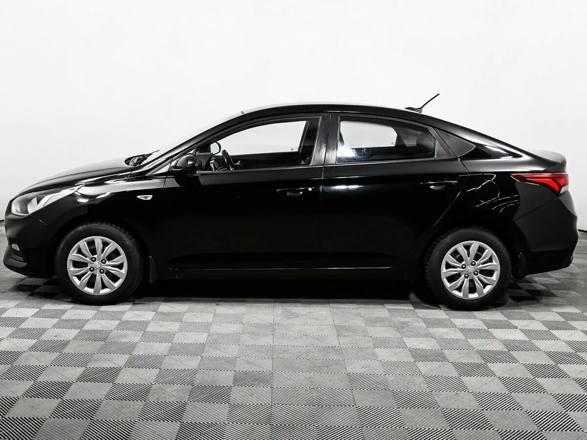 Hyundai Solaris II · Active Plus — фото 3