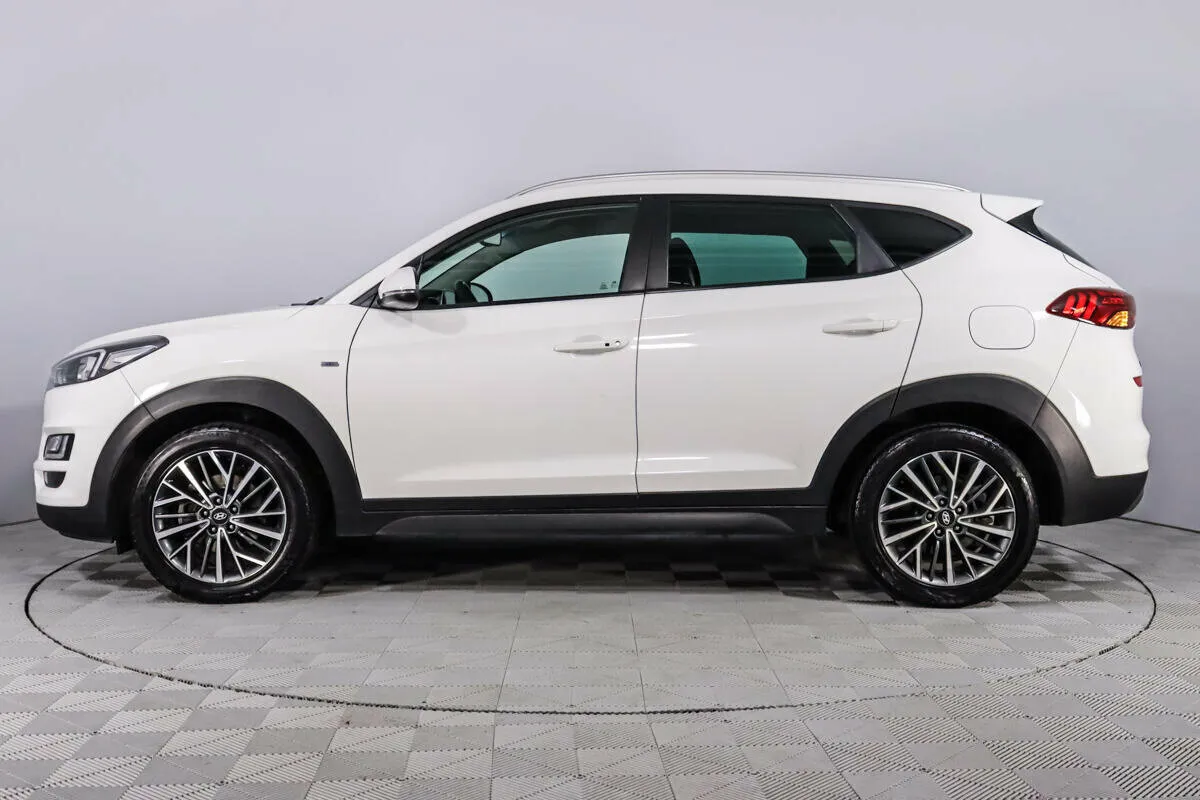 Hyundai Tucson III Рестайлинг — фото 3