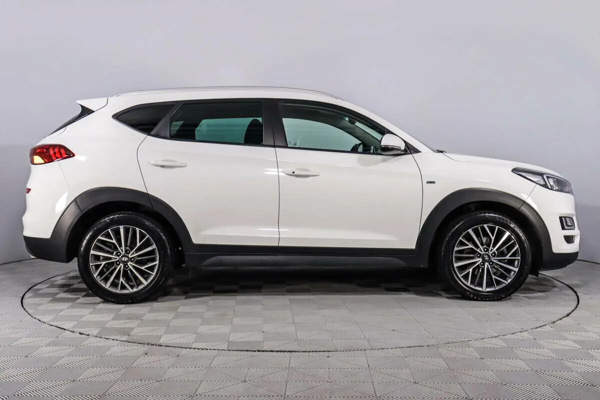 Hyundai Tucson III Рестайлинг — фото 4