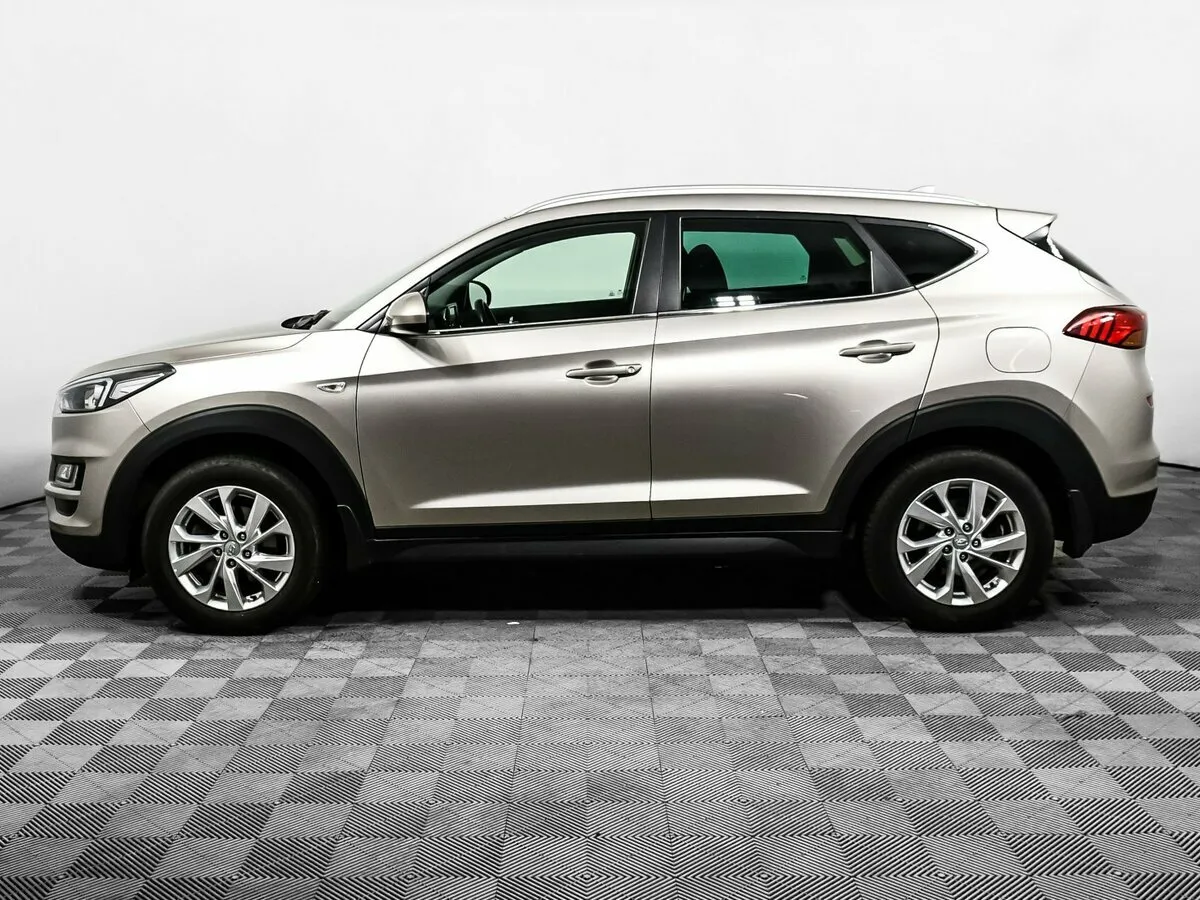 Hyundai Tucson III Рестайлинг · Family — фото 3