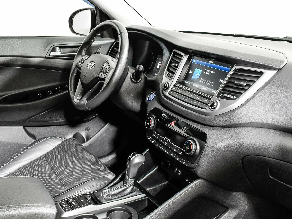 Hyundai Tucson III · Comfort — фото 5