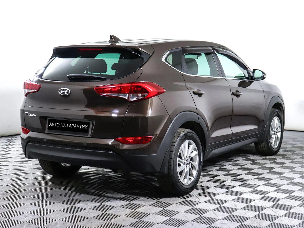 Hyundai Tucson III · Lifestyle — фото 3