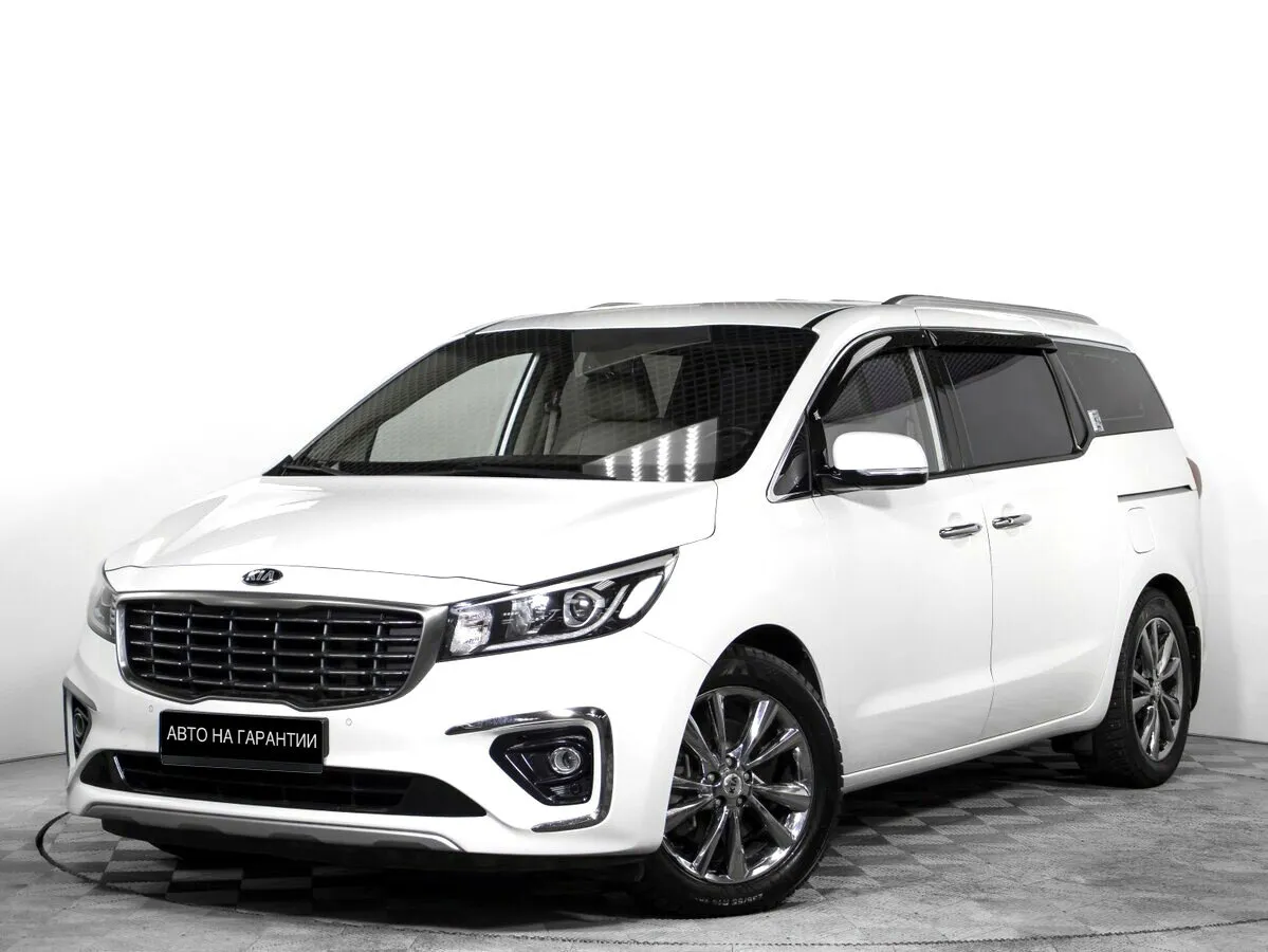 Kia Carnival III