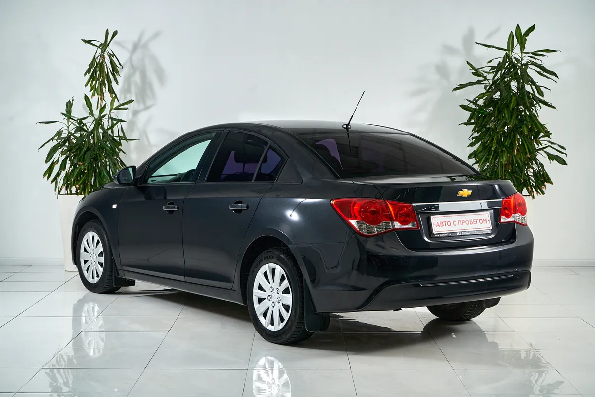 Chevrolet Cruze I Рестайлинг · LS — фото 5