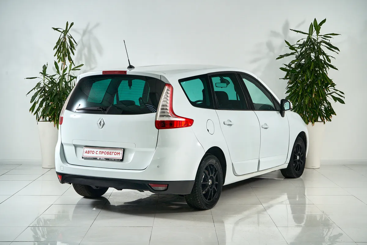 Renault Scenic III — фото 4