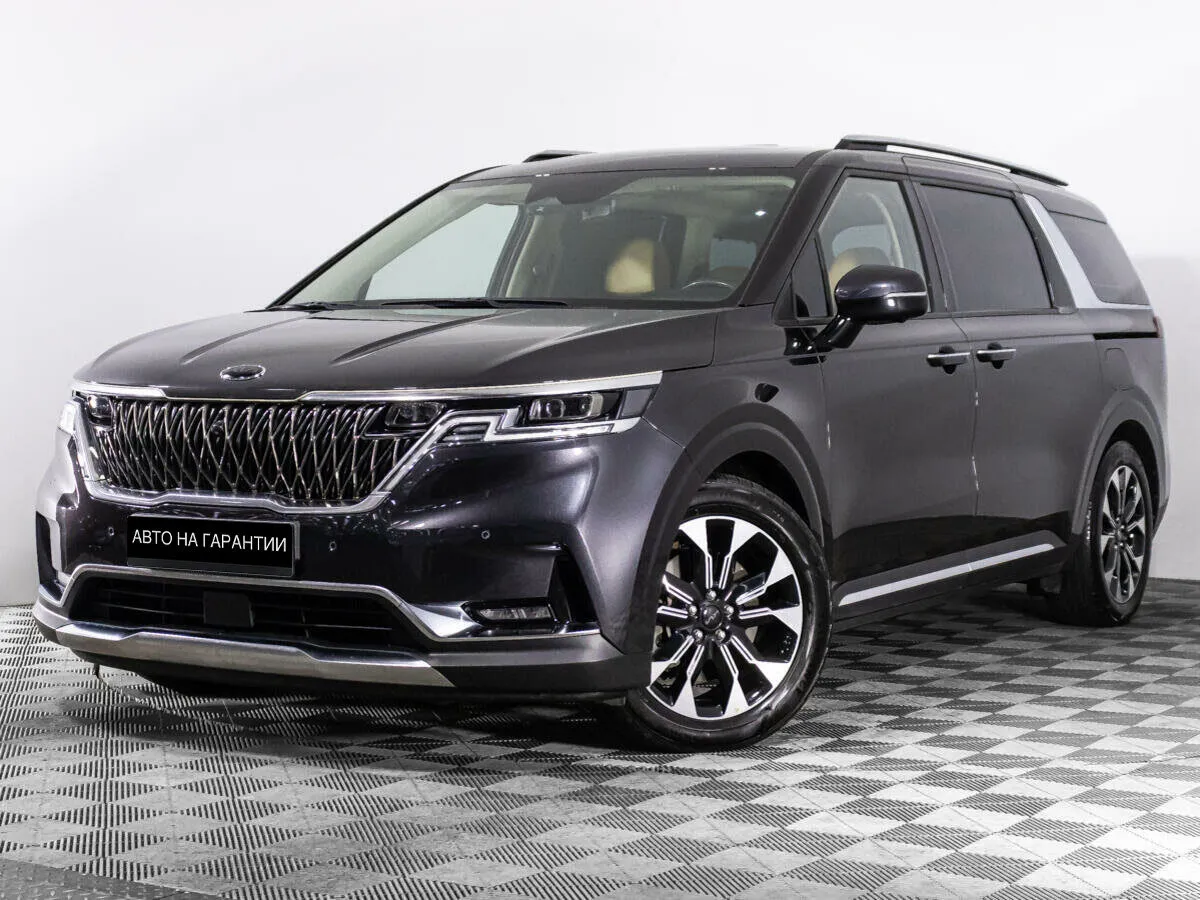 Kia Carnival IV · Prestige
