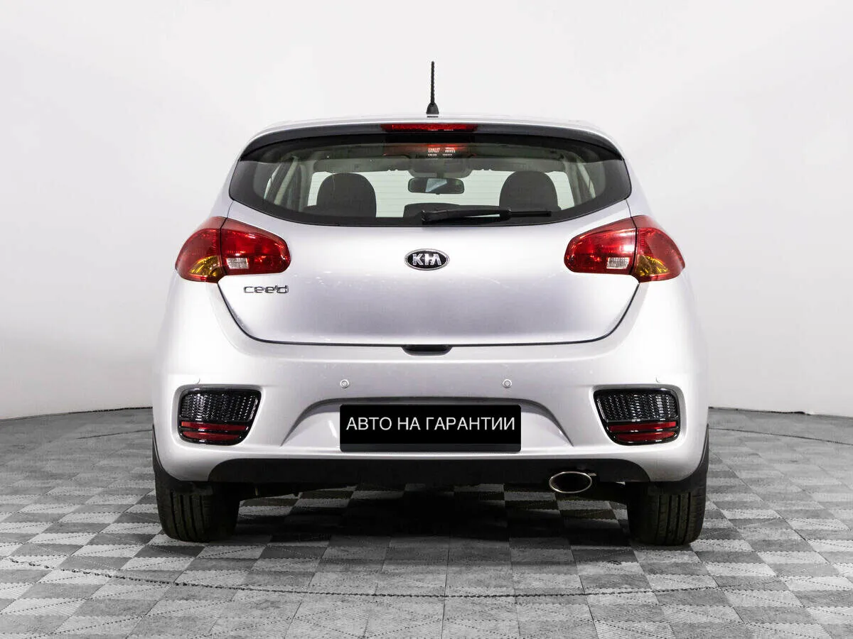 Kia Ceed II Рестайлинг · Comfort — фото 4
