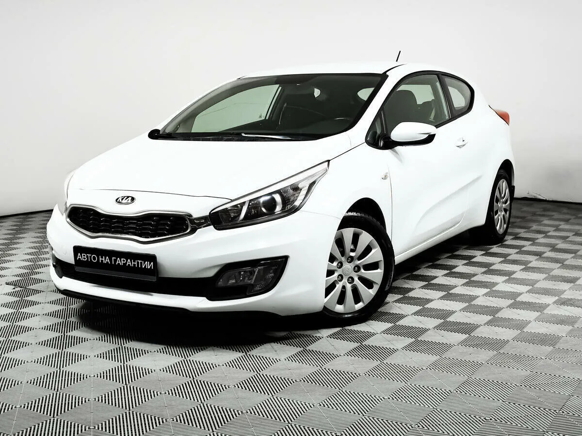 Kia Ceed II · Luxe