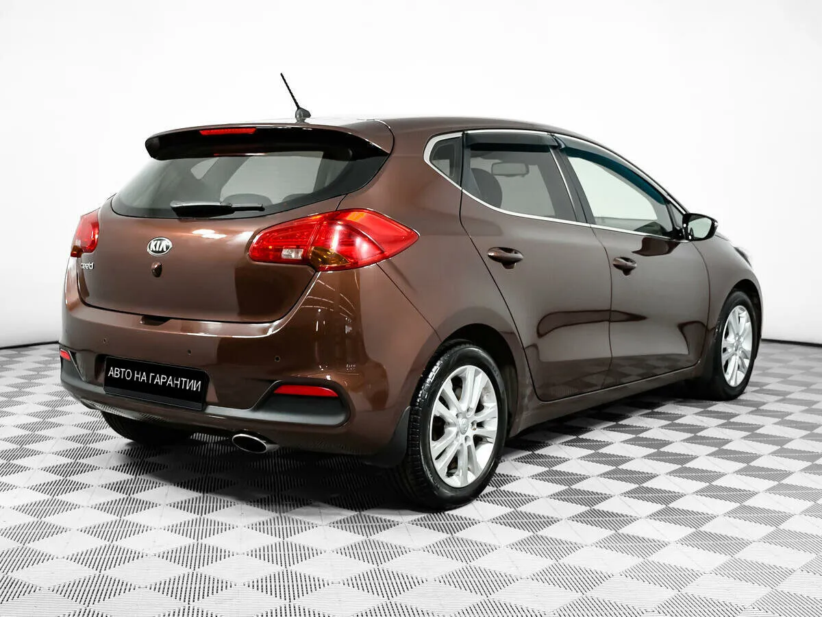Kia Ceed II · Premium — фото 5