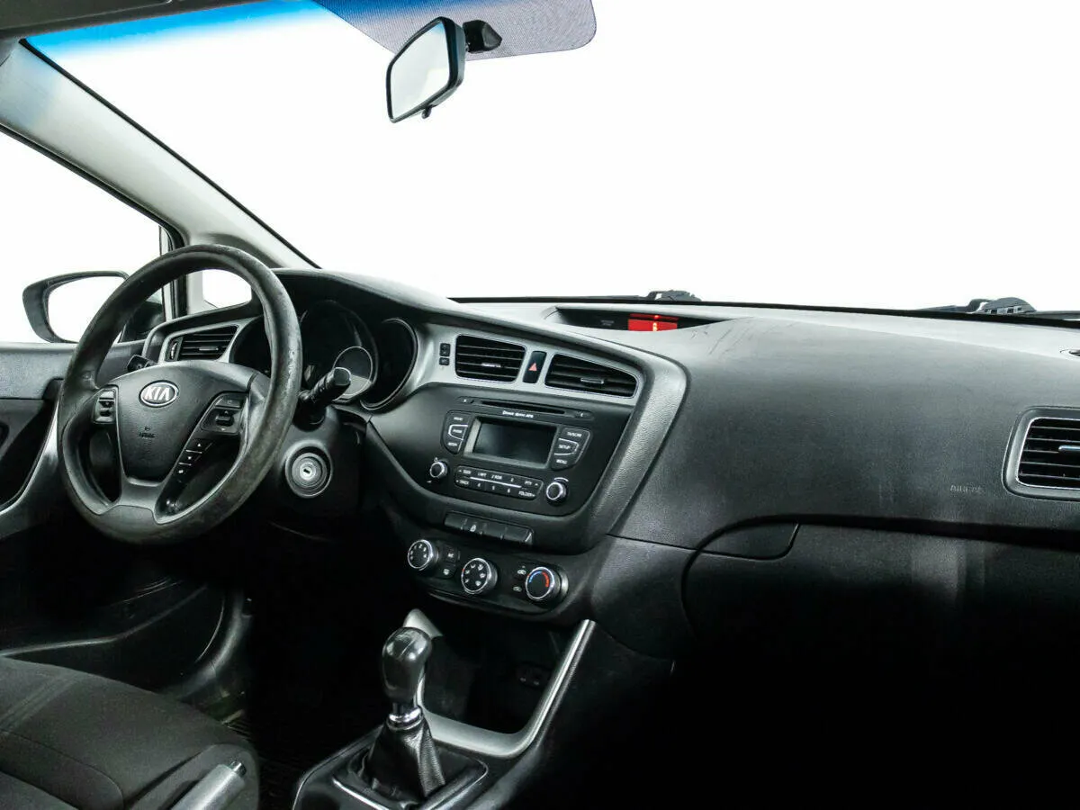 Kia Ceed II · Classic (без опций обогрева) — фото 5