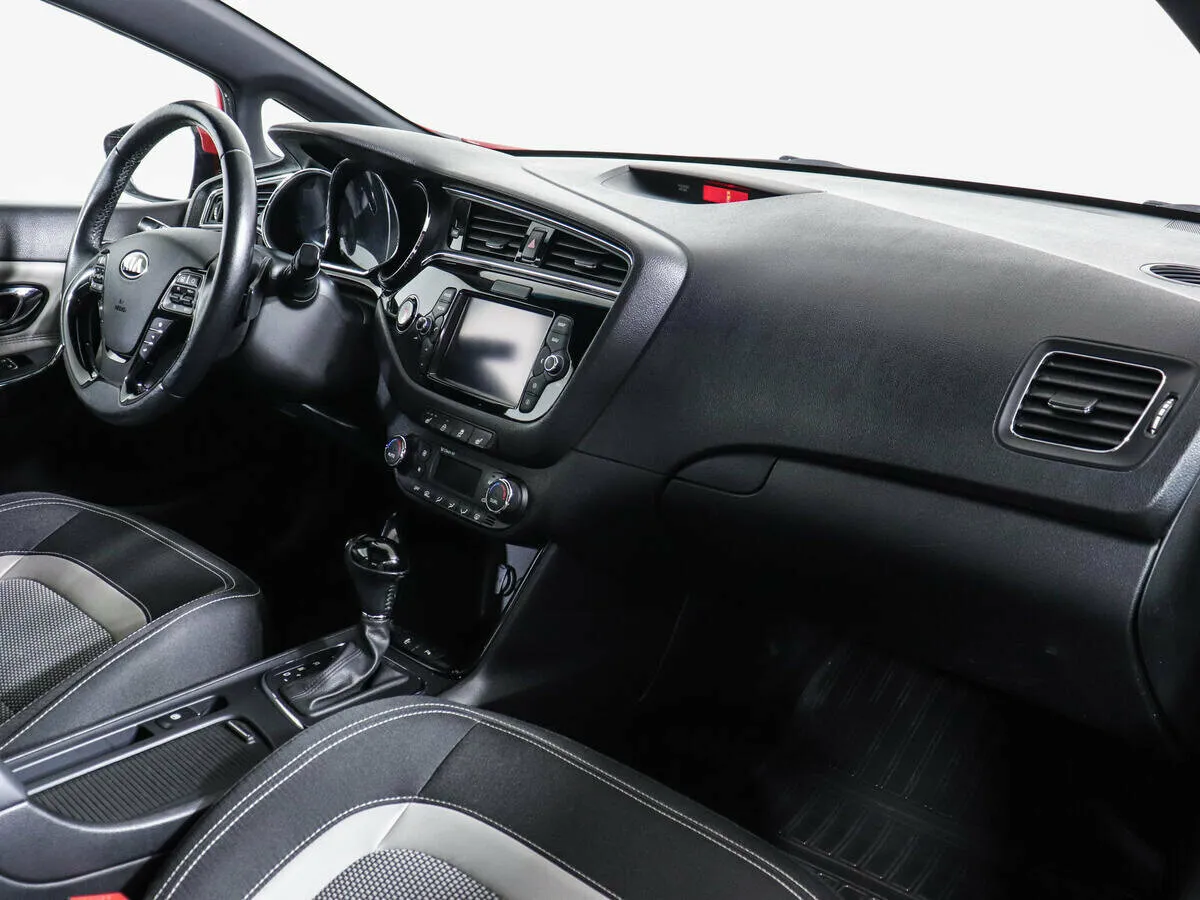 Kia Ceed II Рестайлинг · Prestige 2016 — фото 5