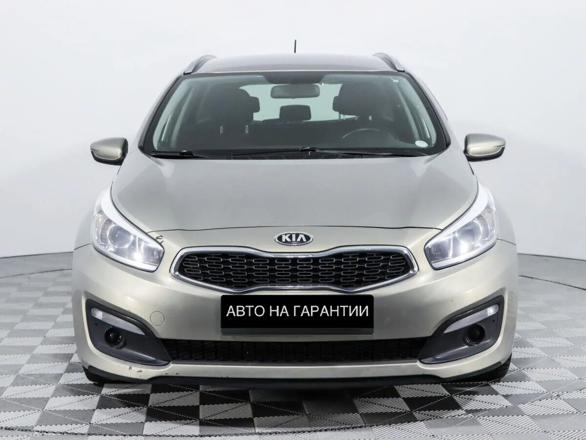 Kia Ceed II Рестайлинг · Comfort — фото 2