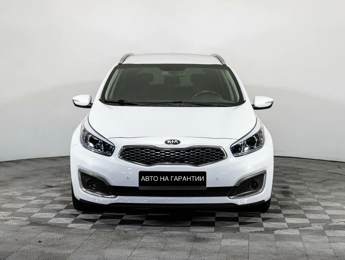 Kia Ceed II Рестайлинг · Prestige — фото 2