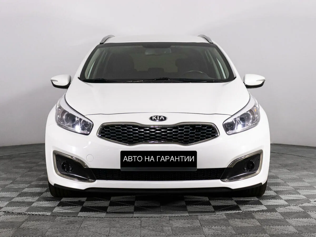 Kia Ceed II Рестайлинг · Prestige — фото 2
