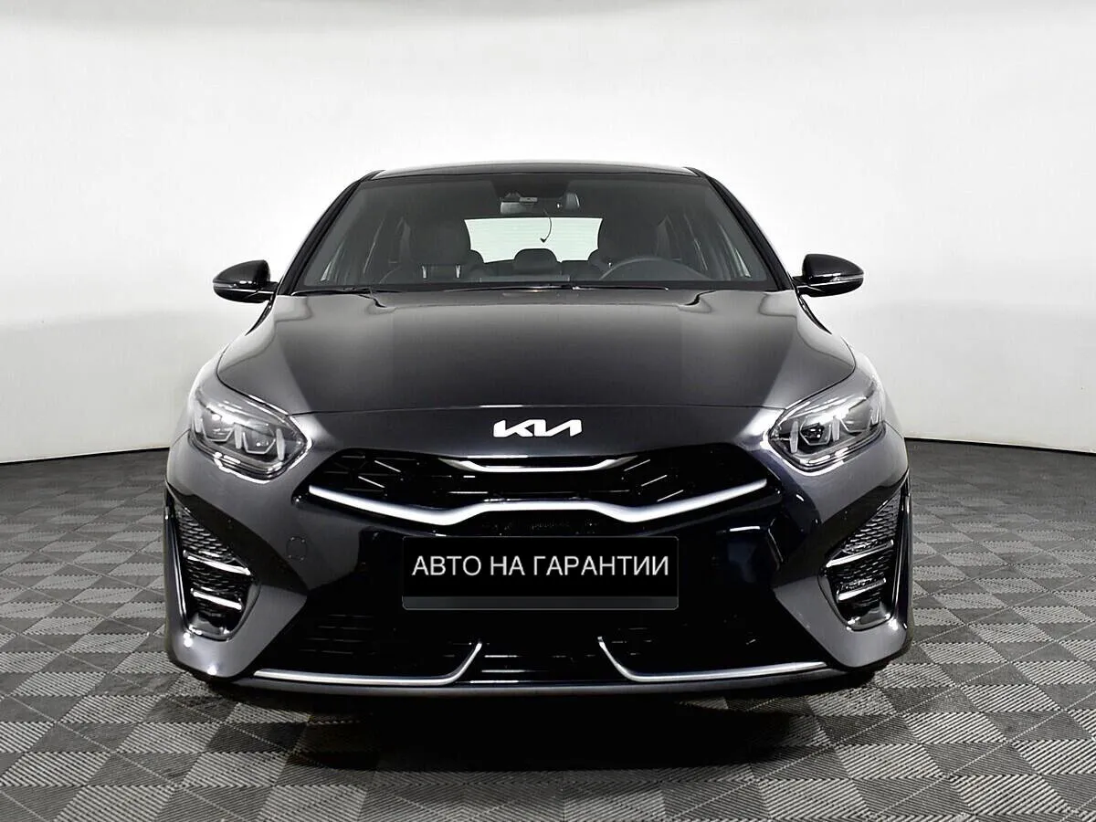 Kia Ceed III Рестайлинг · GT Line — фото 2