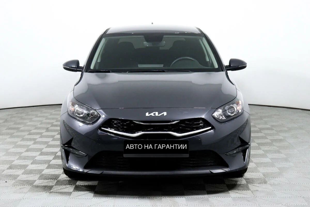 Kia Ceed III Рестайлинг · Premium — фото 2